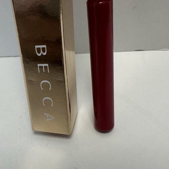 Becca Ultimate Lip Definer Color is Mood Made in Germany - Picture 2 of 5